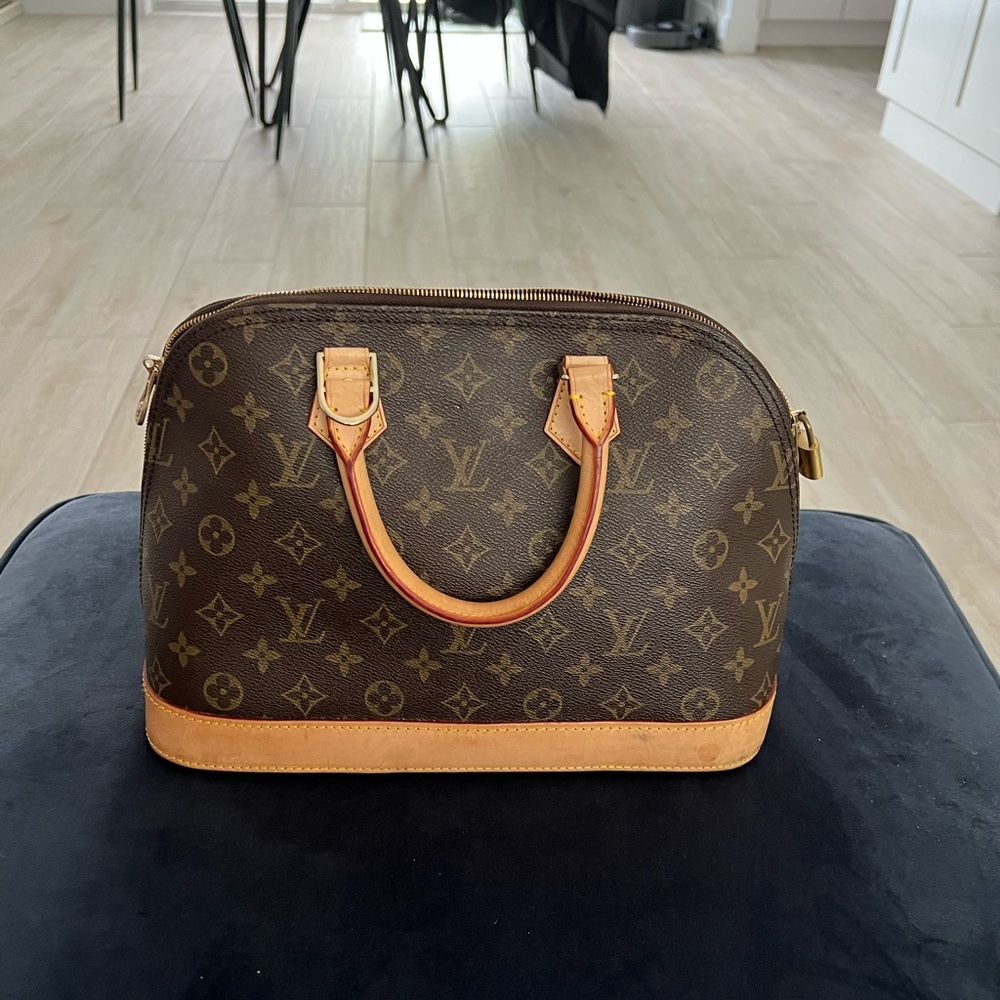 Designer tote